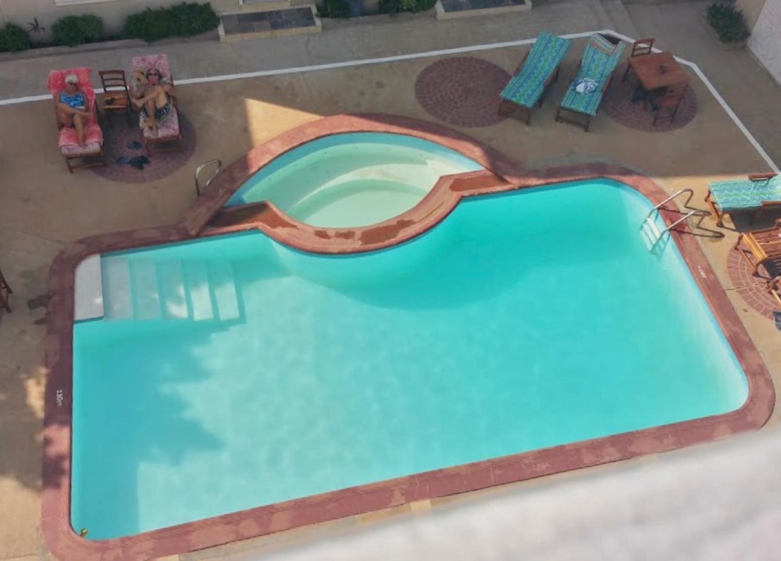 Summer Grove Villa Кололі Екстер'єр фото
