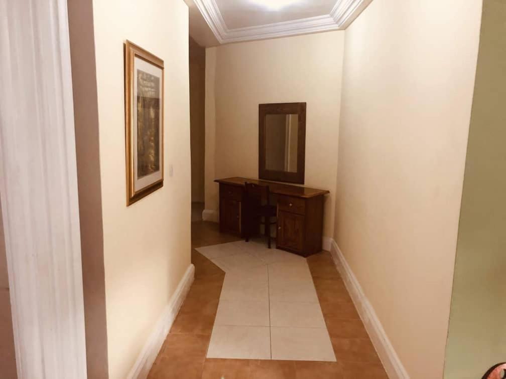 Summer Grove Villa Кололі Екстер'єр фото