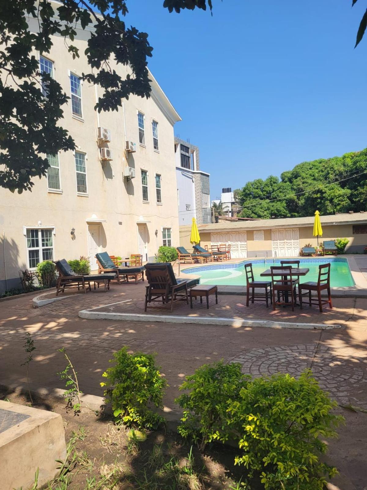 Summer Grove Villa Кололі Екстер'єр фото
